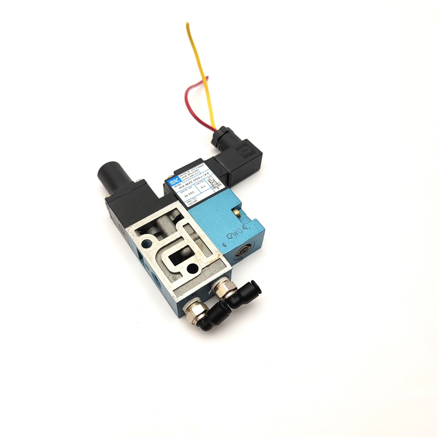 Used MAC 45A-MAE-DDAJ-1KA Solenoid Valve 24VDC, 5.4W, Vacuum To 120psi, 1/8"NPT