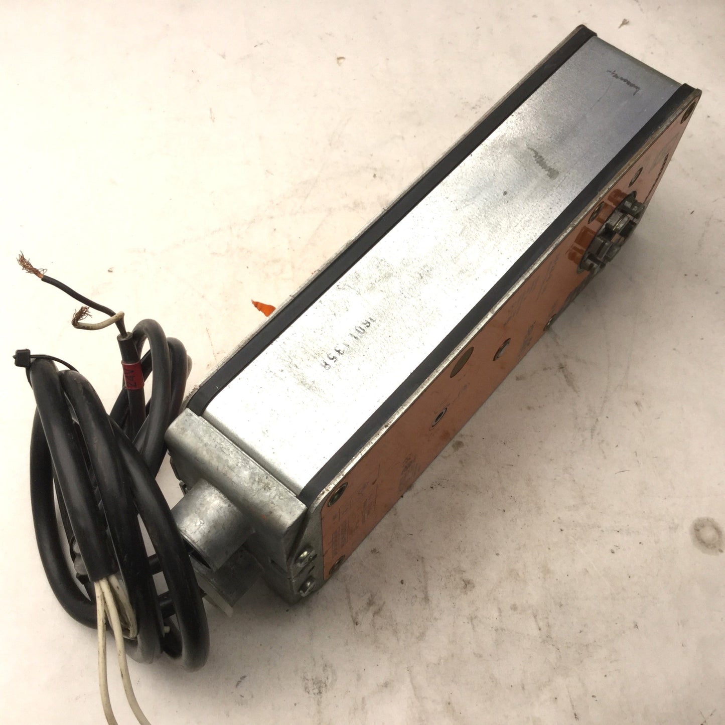 Used Belimo FSNF24-S US Spring Return Fail-Safe Damper Actuator, 24VAC/DC, 133 lb-in