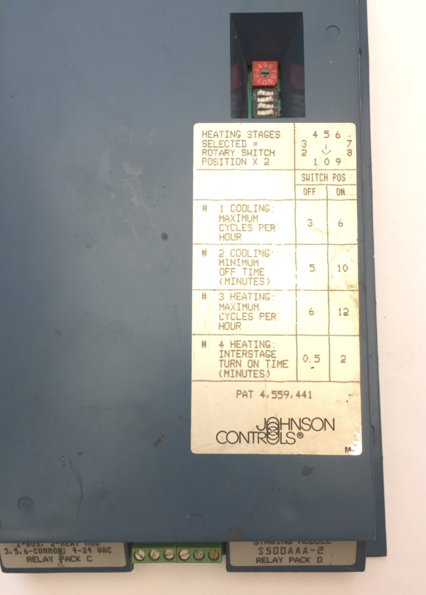 Used Johnson Controls 27-4007-17 S500AAA-2 Rev F Staging Module, M8906, 24VAC
