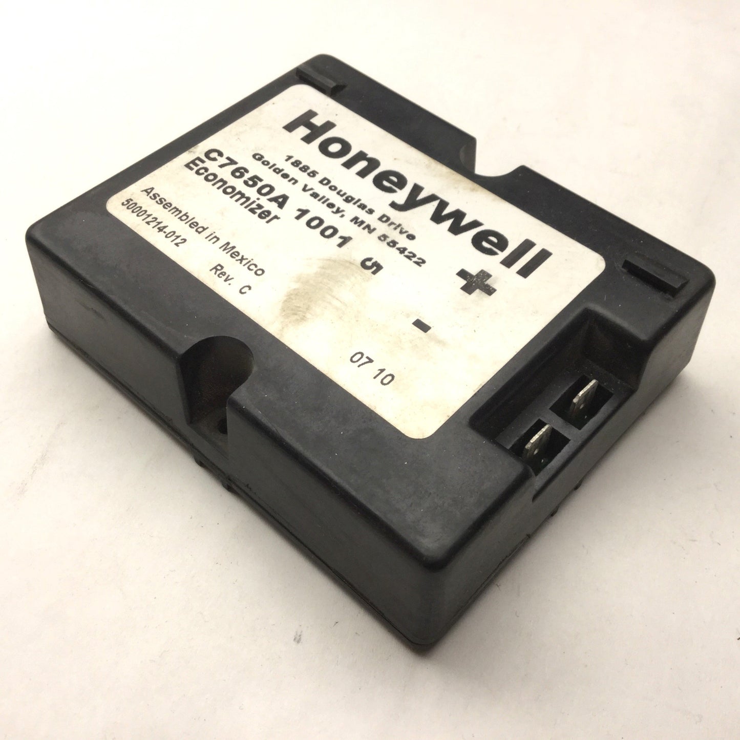 Used Honeywell C7660A 1000 Electronic Temperature Transducer, For Use With Economizer