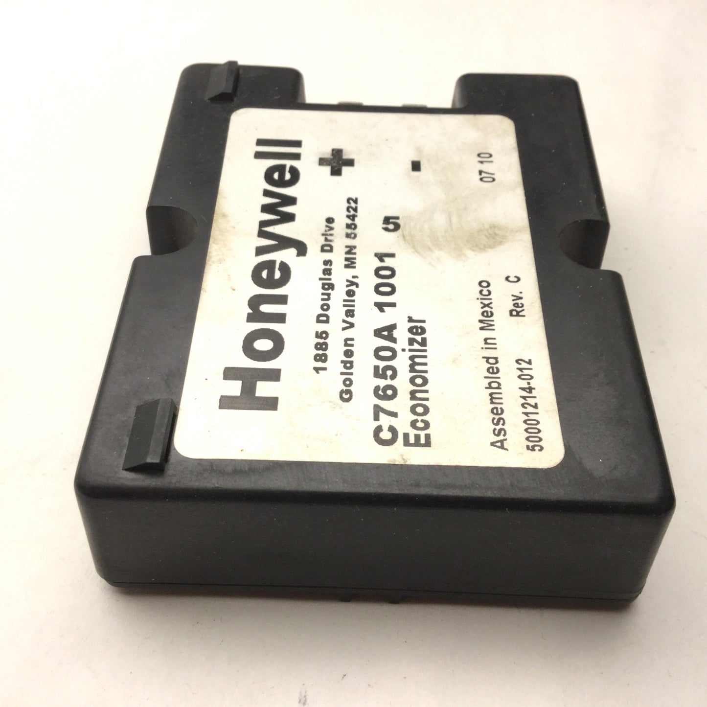 Used Honeywell C7660A 1000 Electronic Temperature Transducer, For Use With Economizer
