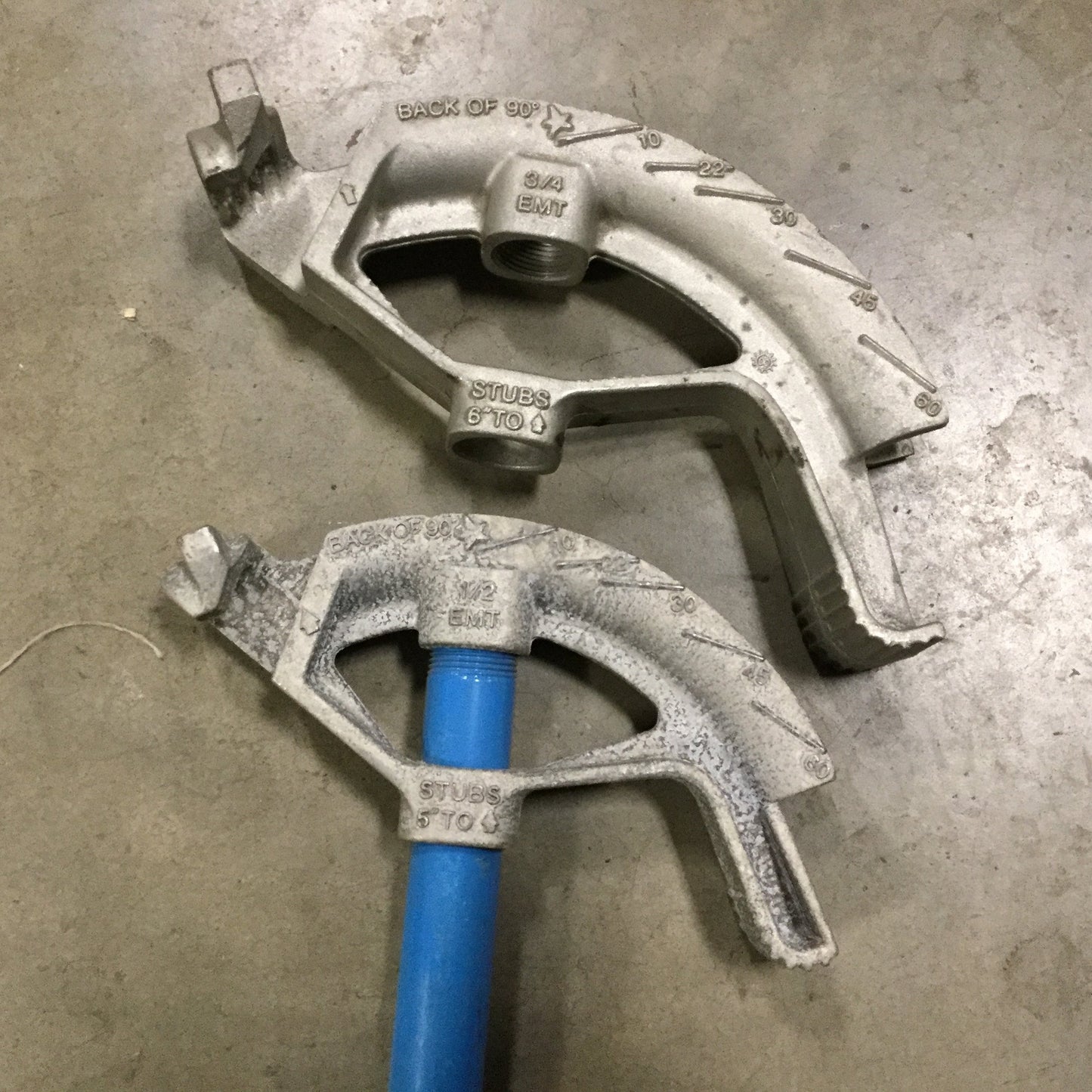Used IDEAL 74-032 & 74-031 Aluminum Bender Heads, 1/2" & 3/4" Rigid, 3' Handle