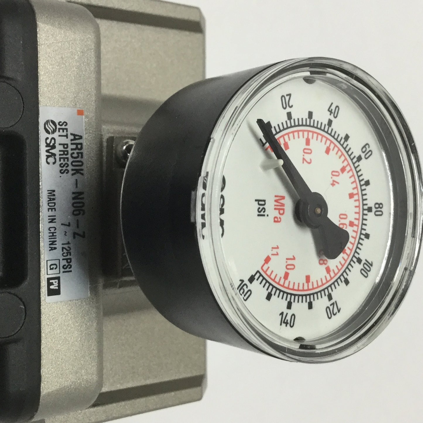 Used SMC AR50K-N06-Z Regulator AR Mass Pro w/ Backflow Function, 3/4" NPT, 7-125psi