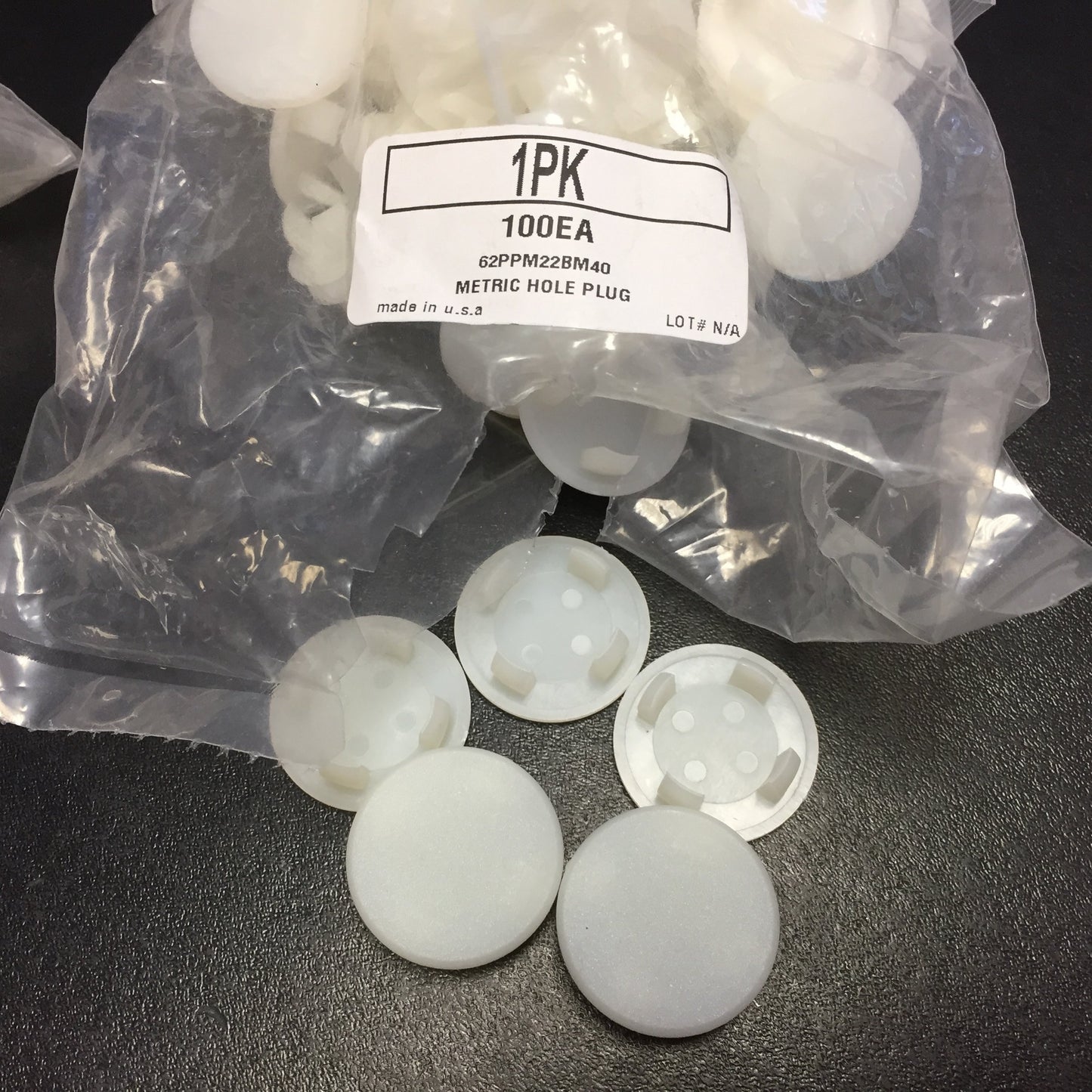 New – Open box Lot of 180 Nylon Metric Hole Plug 62PPM22BM40, 22mm Hole Diameter 0.8-4 mm Thick