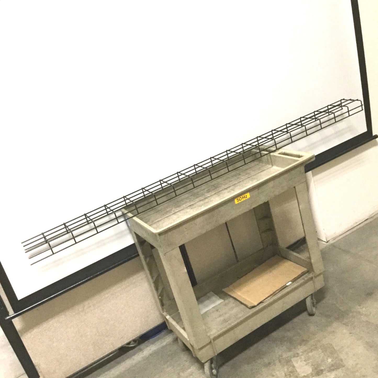 Used Hoffman QTP2X6BLK Quick Tray Pro Wire Mesh Cable Tray System, Length: 74.5"