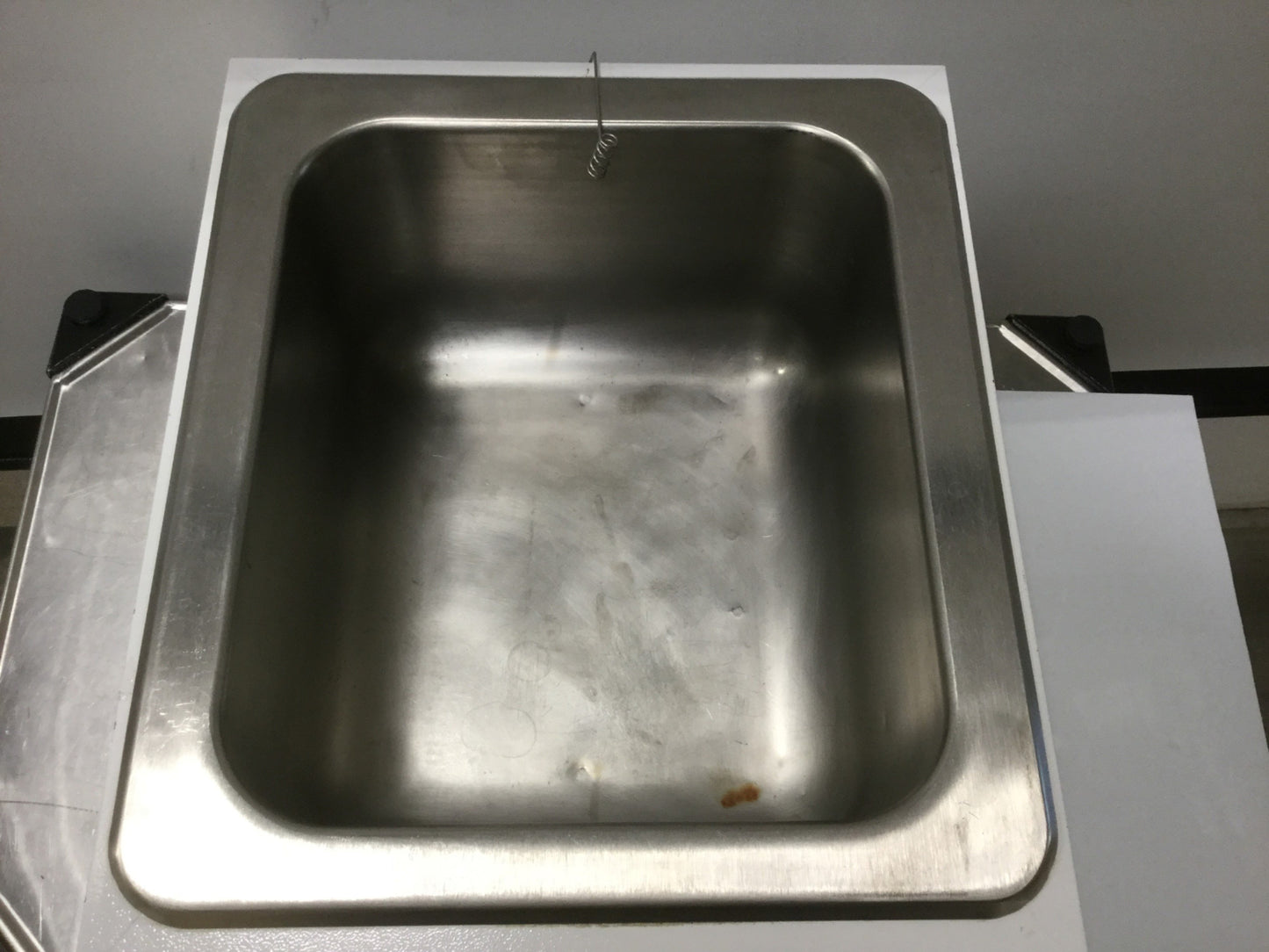 Used Precision Scientific Model 184 Heated Water Bath 19.5 L (5.2 G) 600W 100°C