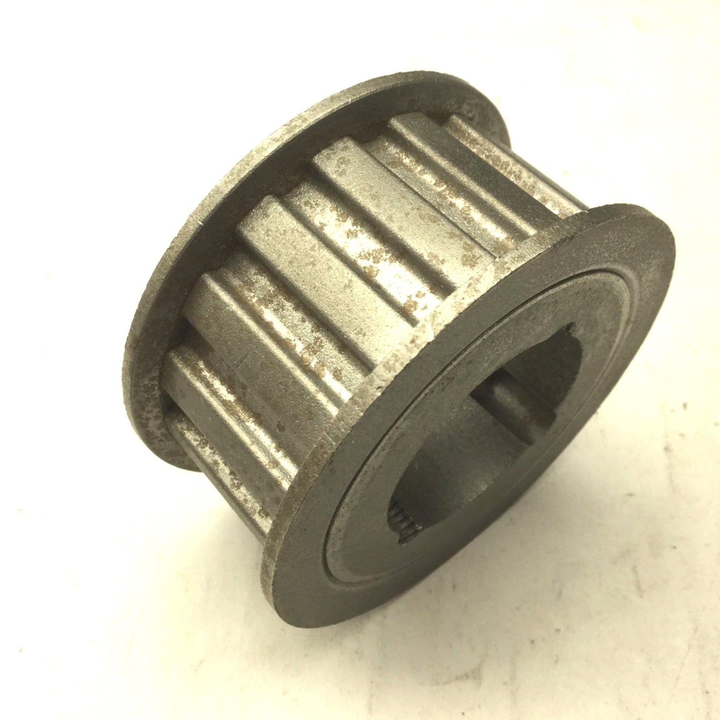 New – Open box Martin TB16H100 Bushing Bore Timing Belt Pulley, 0.5" Pitch, 16 Tooth, 2.492" OD