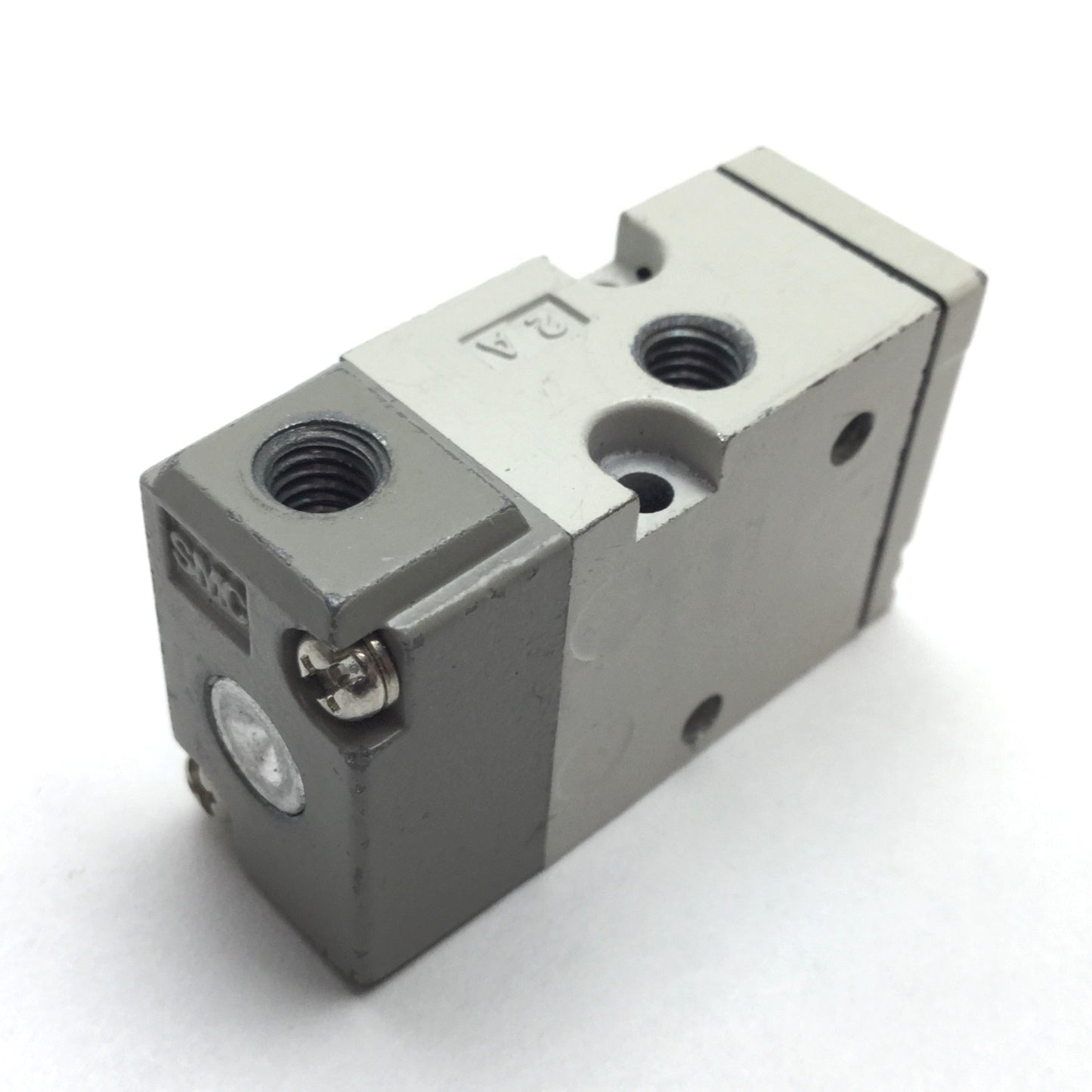 Used SMC SYJA512-M5 Pneumatic Pilot Valve, 2-Position 3-Port N/C 0.7MPa M5x0.8