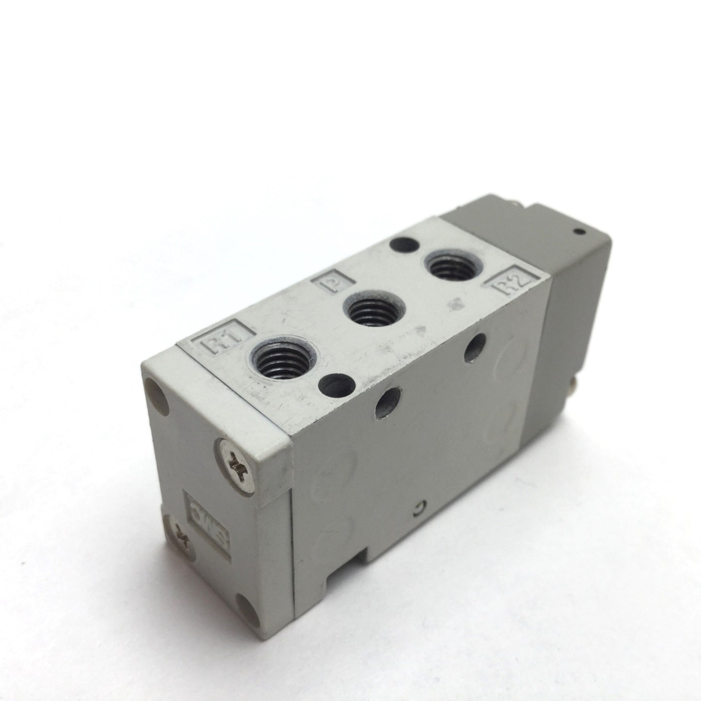 Used SMC SYJA5120-M5-F Pneumatic Pilot Valve, 2-Position 5-Port, 0.15-0.7MPa, M5x0.8