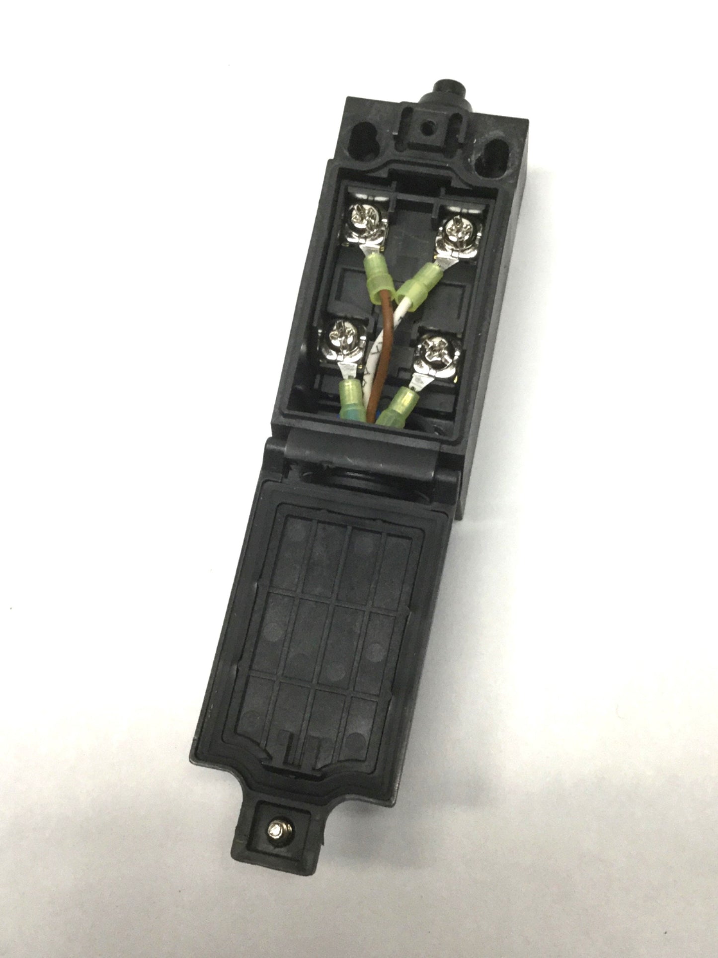 Used Omron D4N-9B31 Snap Action Safety Limit Switch, DPST-NC, 250VAC 10A