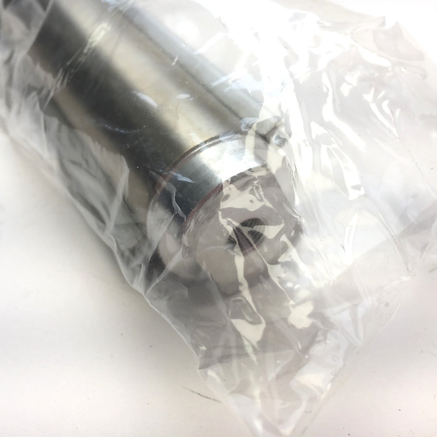 New – Open box Bimba M-127-DT2T4 Air Cylinder, Bore 1-1/4", Stroke 7", Double Acting, Port 1/8"