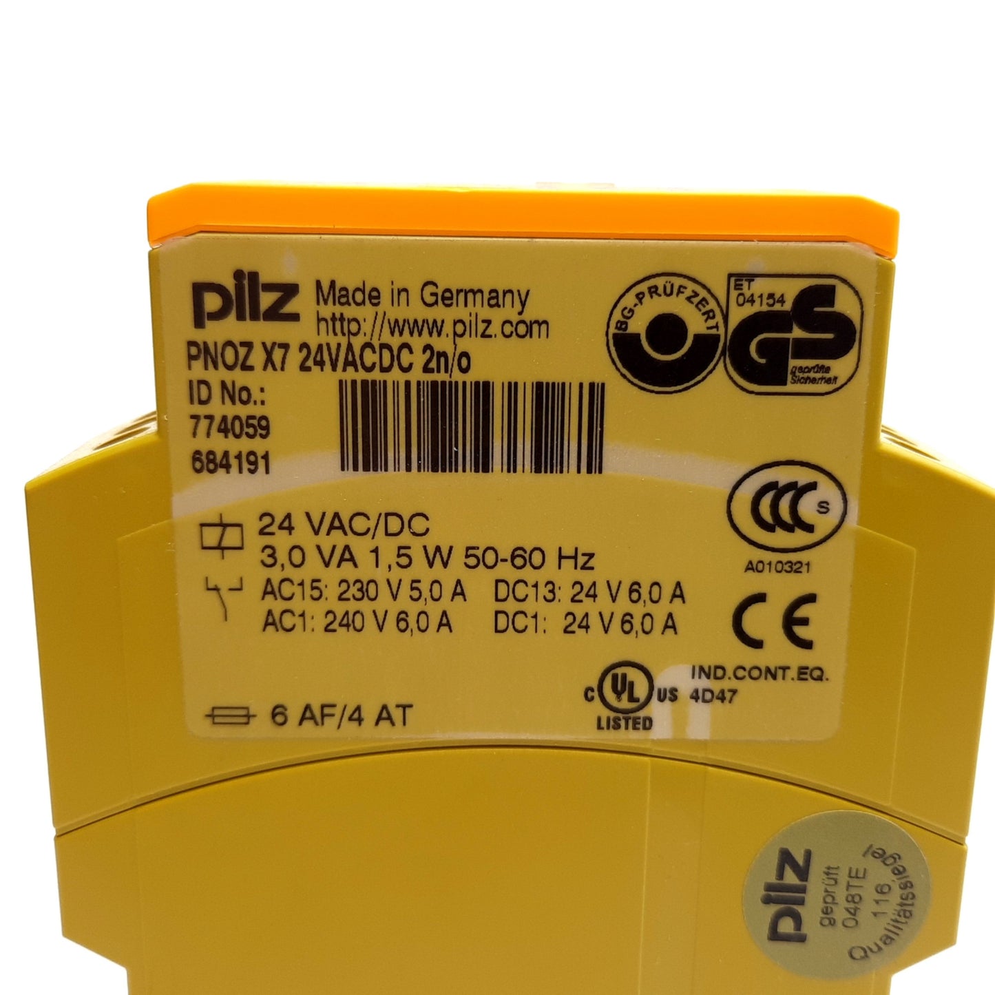 Used Pilz PNOZ-X7 Safety Gate Monitor Relay Module 24VAC/DC 3.0VA 50/60Hz 2N/O