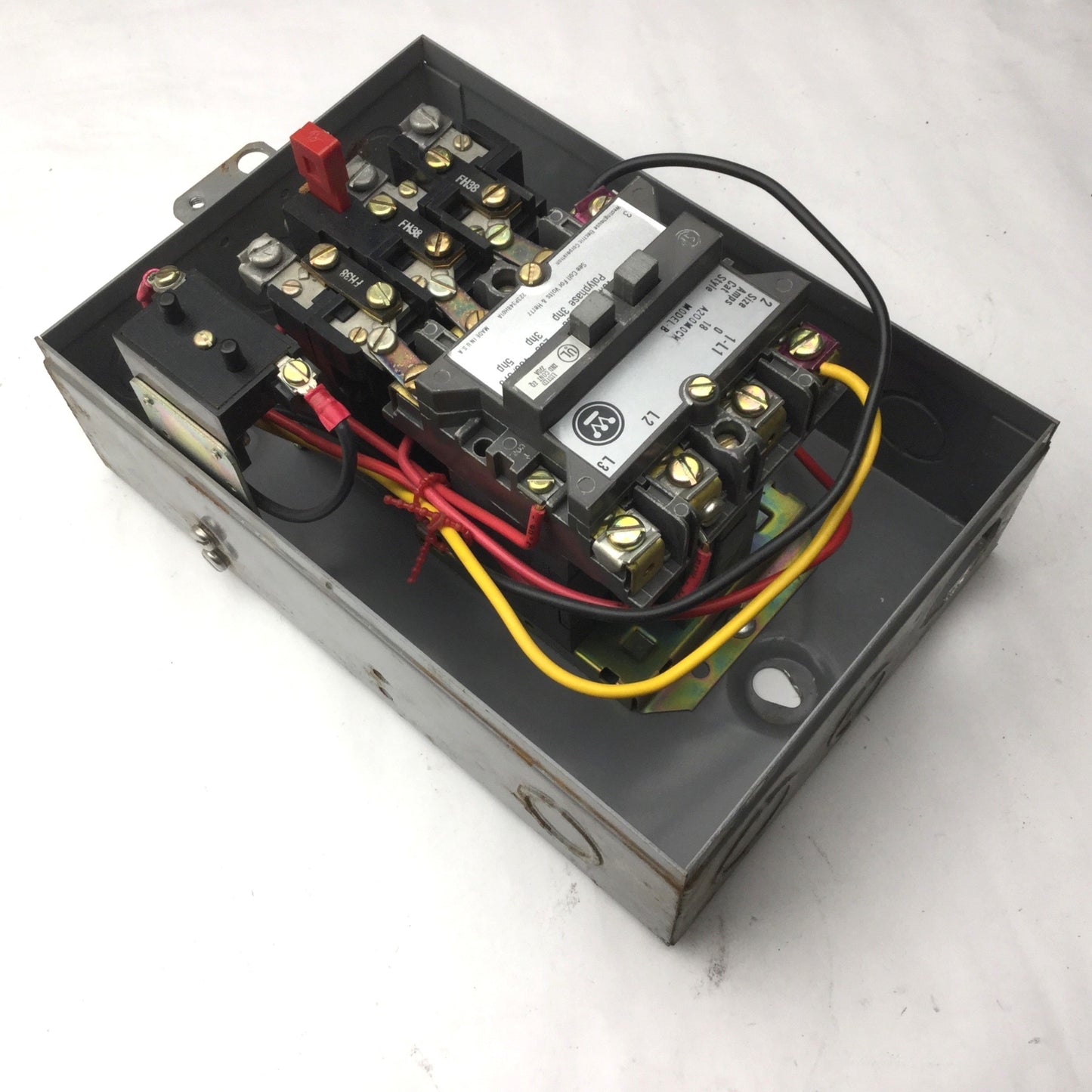 Used Westinghouse A200M0CH Starter Model B A200S0CH Enclosure Size 0, 3 Phase 3 Pole