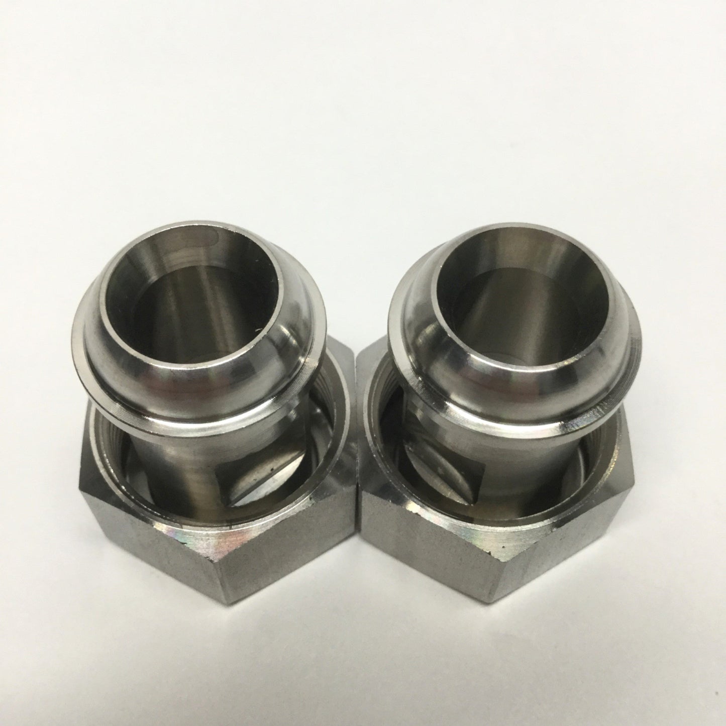 New – Open box Lot of 2 Julabo 8890053 Stainless Adapter Fittings M24 x 1.5 Female to 1/4" NPT