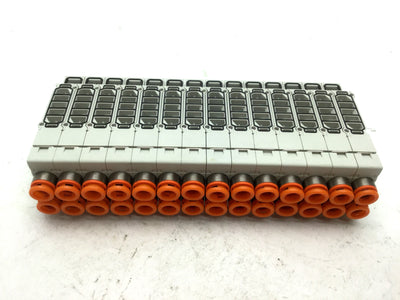New – Open box Lot of 14 SMC SY30M-2-1SA-NY Manifold Block Assemblies 1/4" Push to Connect