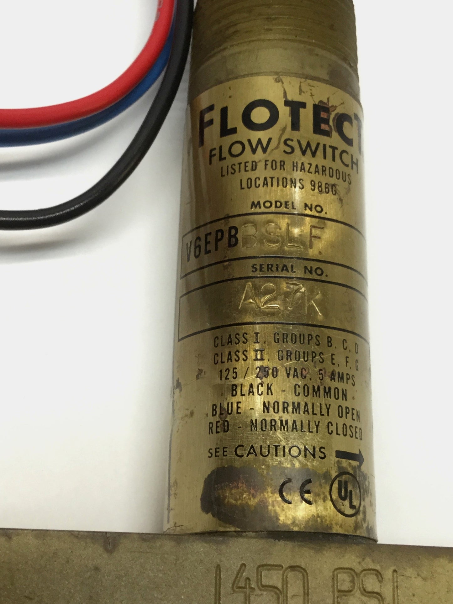 Used Flotect V6EPBBSLF Hazardous Location Flow Switch 1450psi 1/2" NPT, 125/250VAC 5A