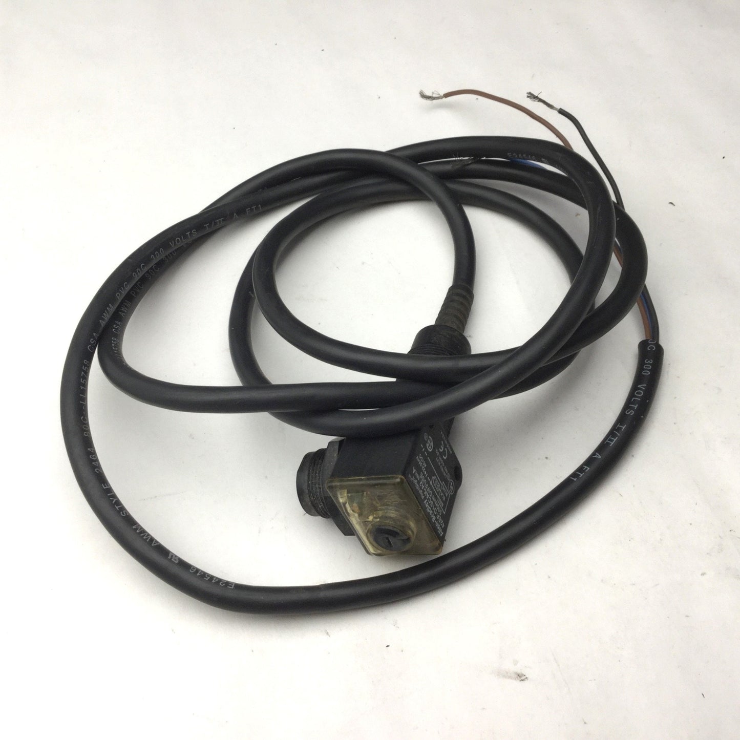 Used Allen Bradley 42EF-D1SCAK-A2 Ser A Photoswitch RightSight Photoelectric Sensor