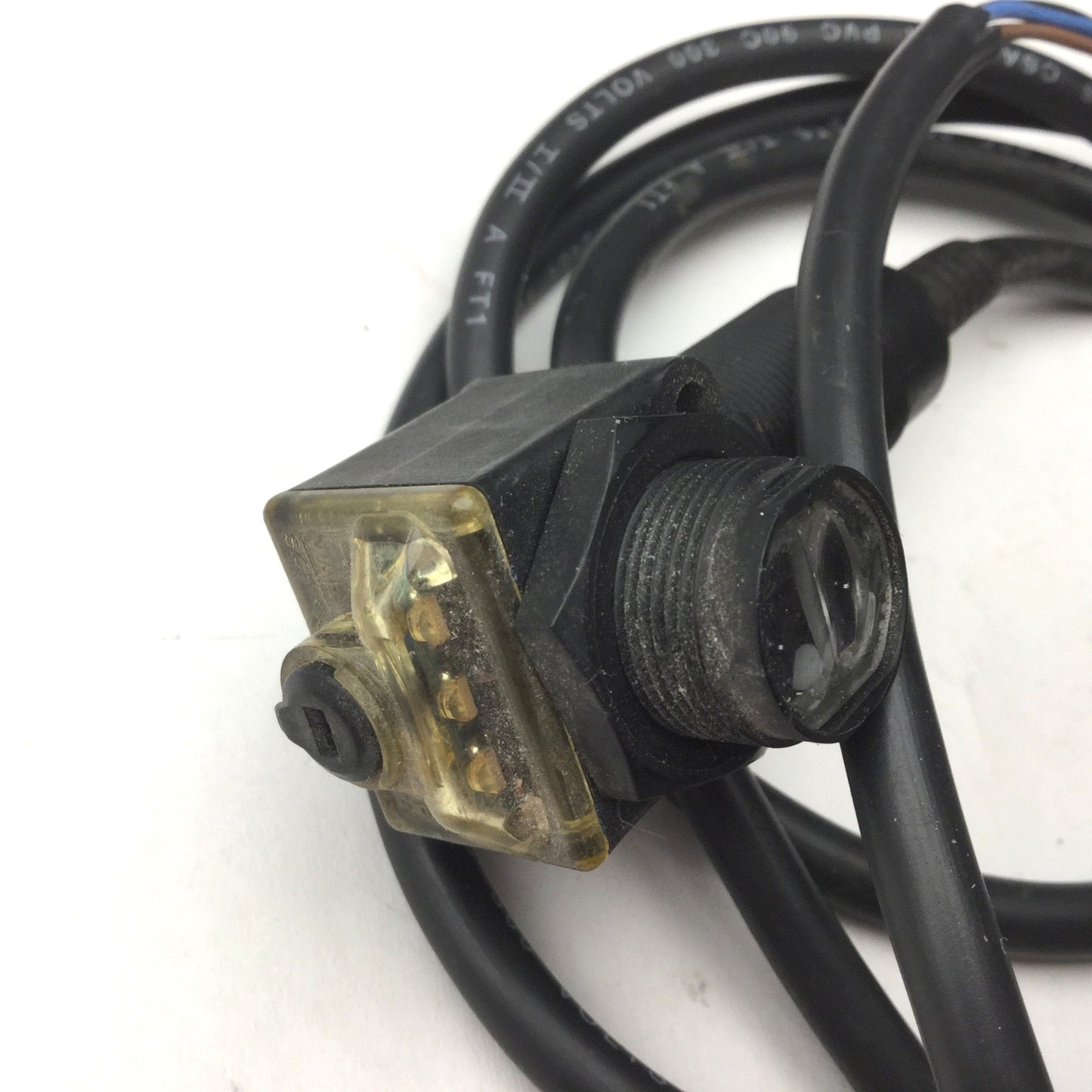 Used Allen Bradley 42EF-D1SCAK-A2 Ser A Photoswitch RightSight Photoelectric Sensor