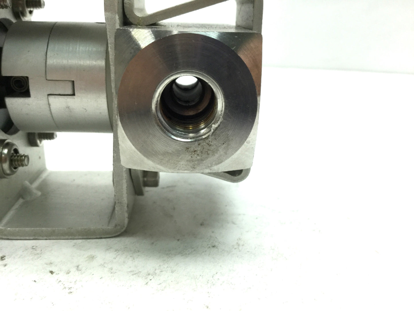Used Swagelok SS-4P6T4-D Stainless Quarter Turn Plug Valve 1/4 NPT W/ Rotary Actuator
