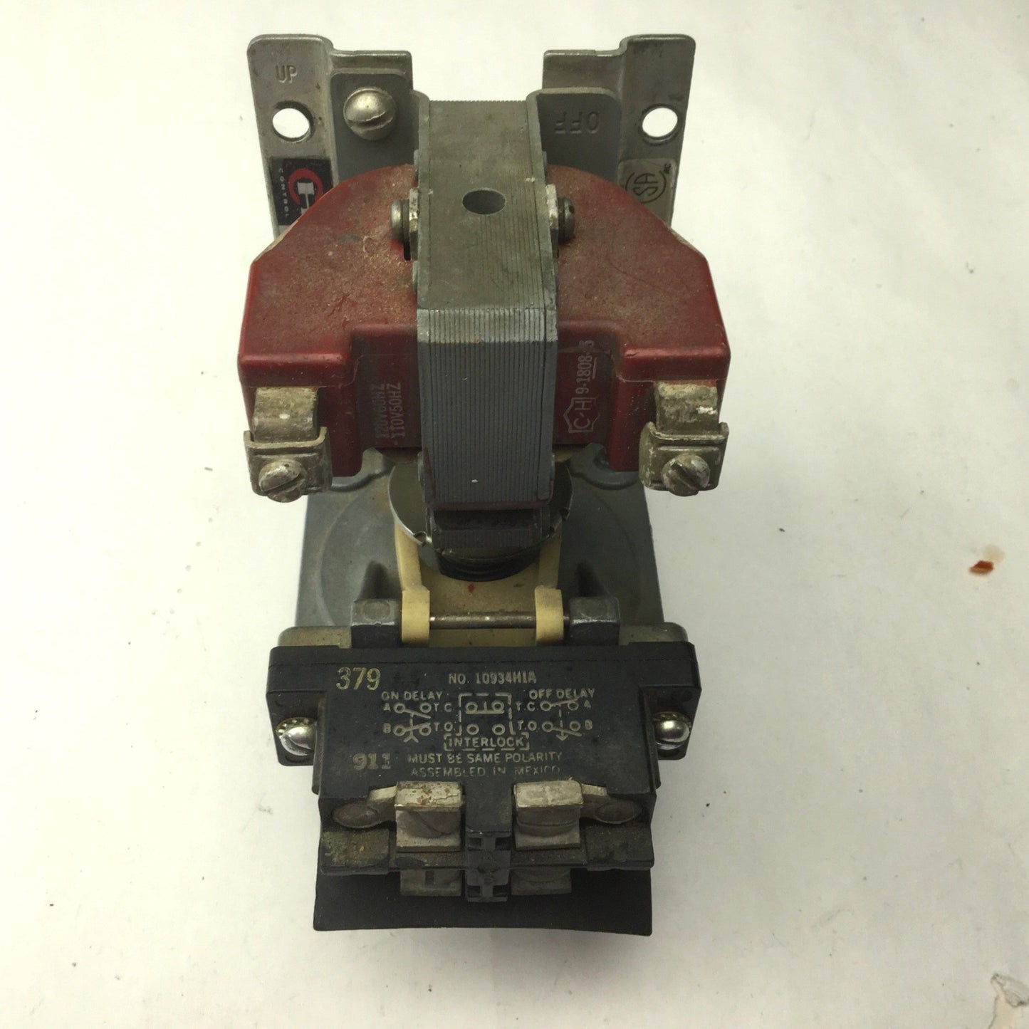 Used Cutler Hammer 10337G192B Pneumatic Timer, 600VAC Max, 110/120V Coil