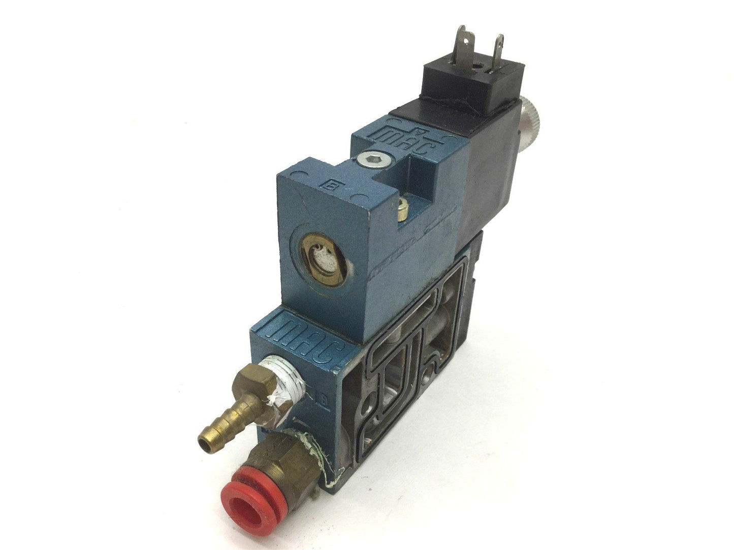 Used Mac 45A-MAC-DDAJ-4KD Solenoid Valve 2 Position 4 Way, Voltage: 24VDC, 1/8 NPT