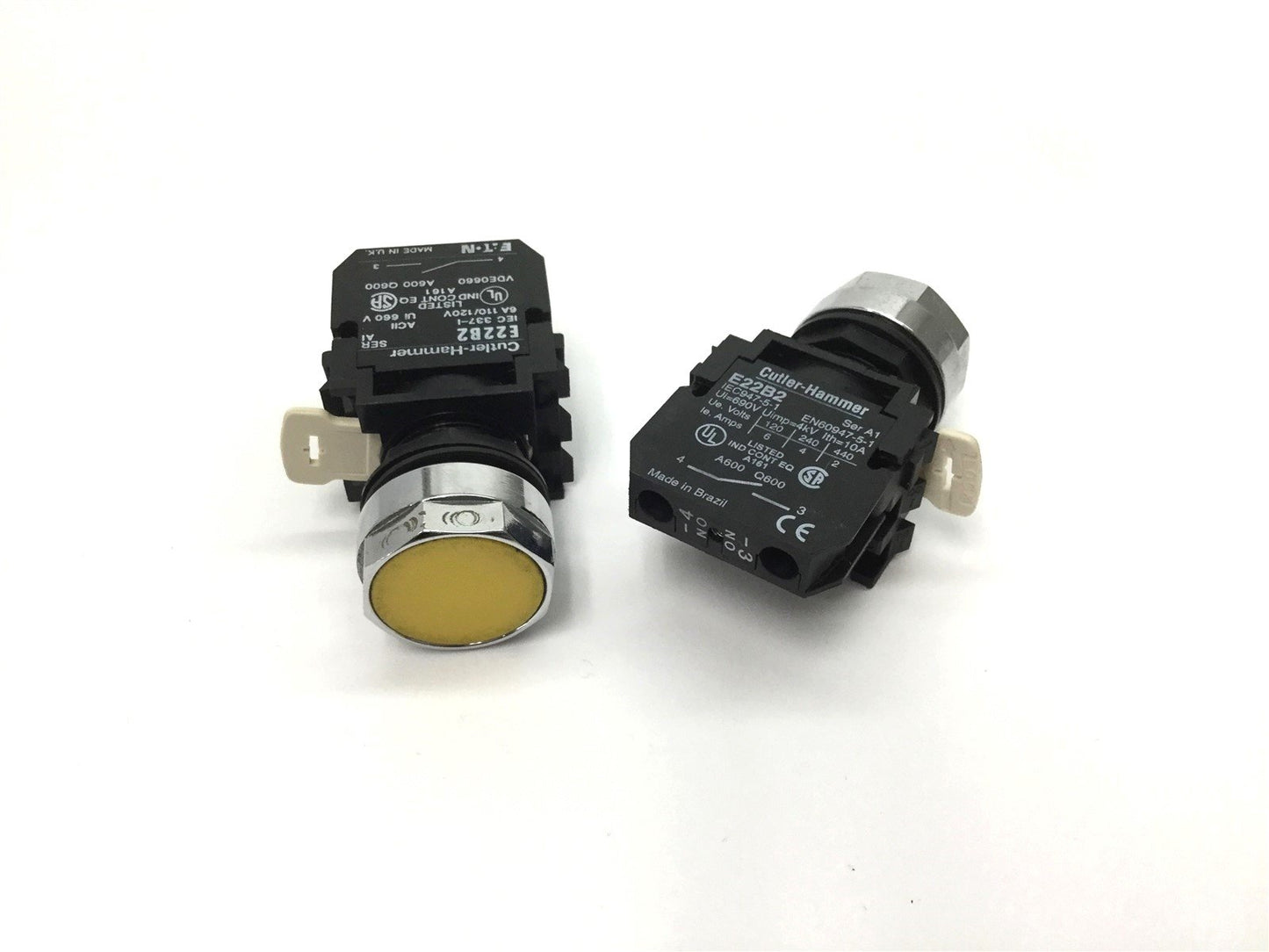 Used Lot of 2 Cutler Hammer Yellow Pushbuttons, With E22B2 Contact Block, 440V 2A