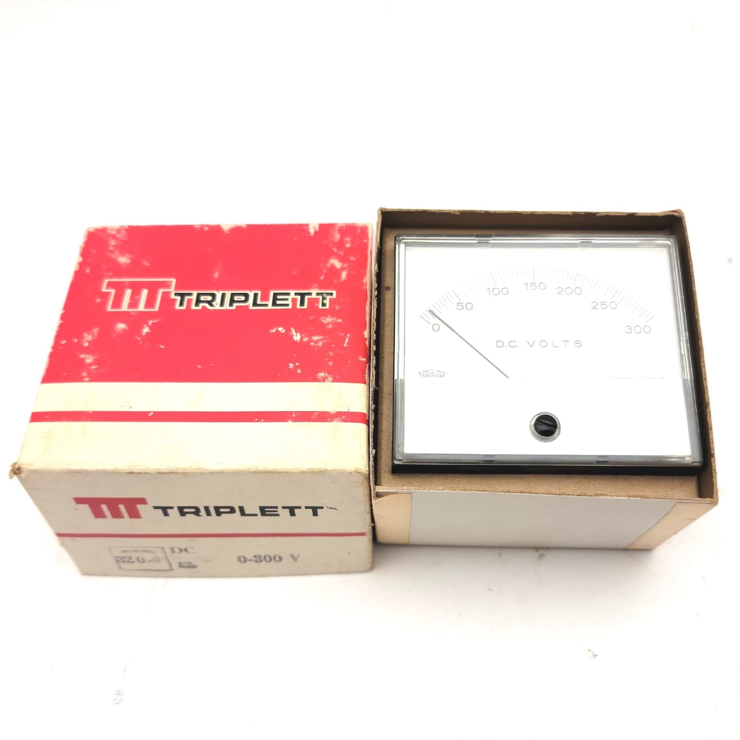 Used Triplett Model 320-G 152-0135 Analog DC Panel Volt Meter 0-300V
