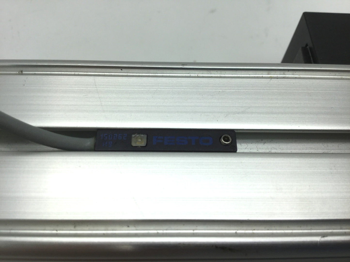 Used Festo DGP-1"-151/4"-PPV-A Rodless Linear Actuator ID 1" Stroke 15-1/4" Cushions