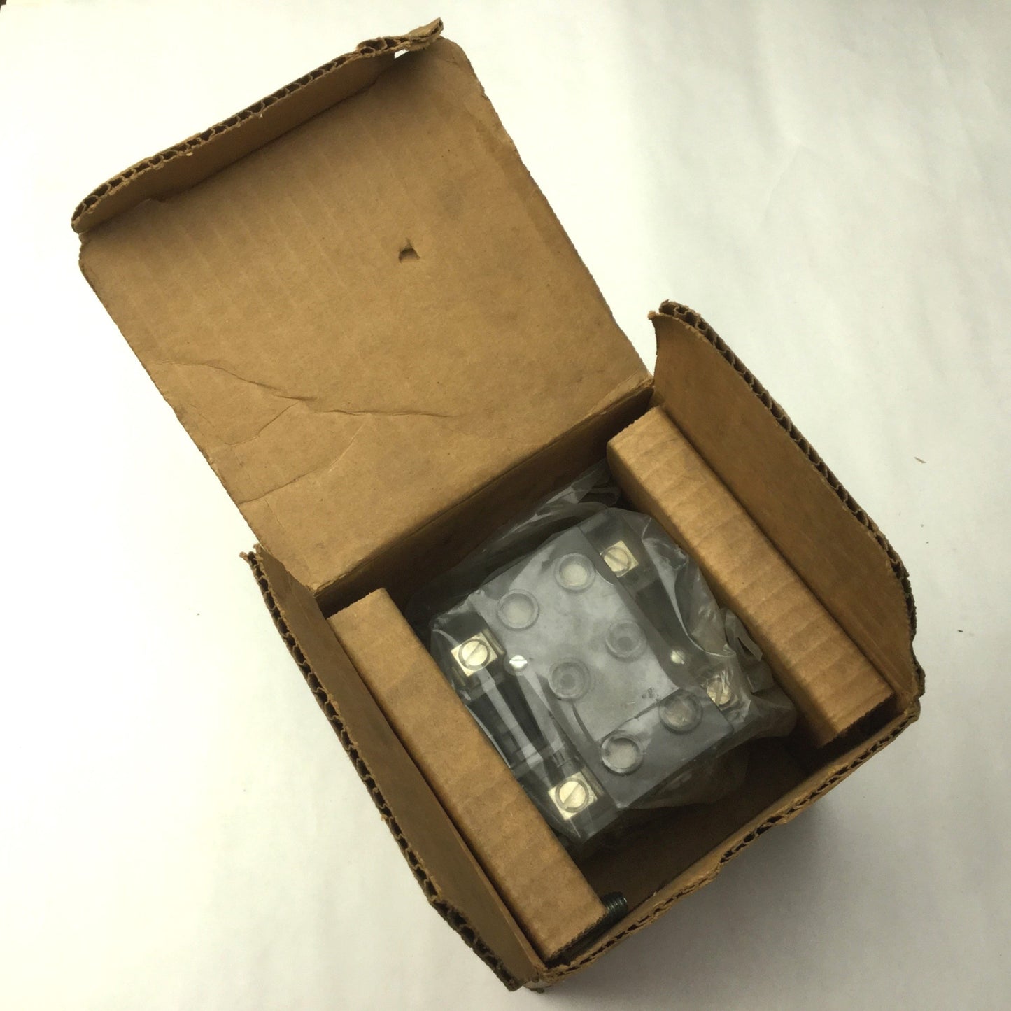 New – Open box Gould DTNEBA520AA Contactor, 600VAC Max, 2 P, 50A Inductive, 63A Resistive