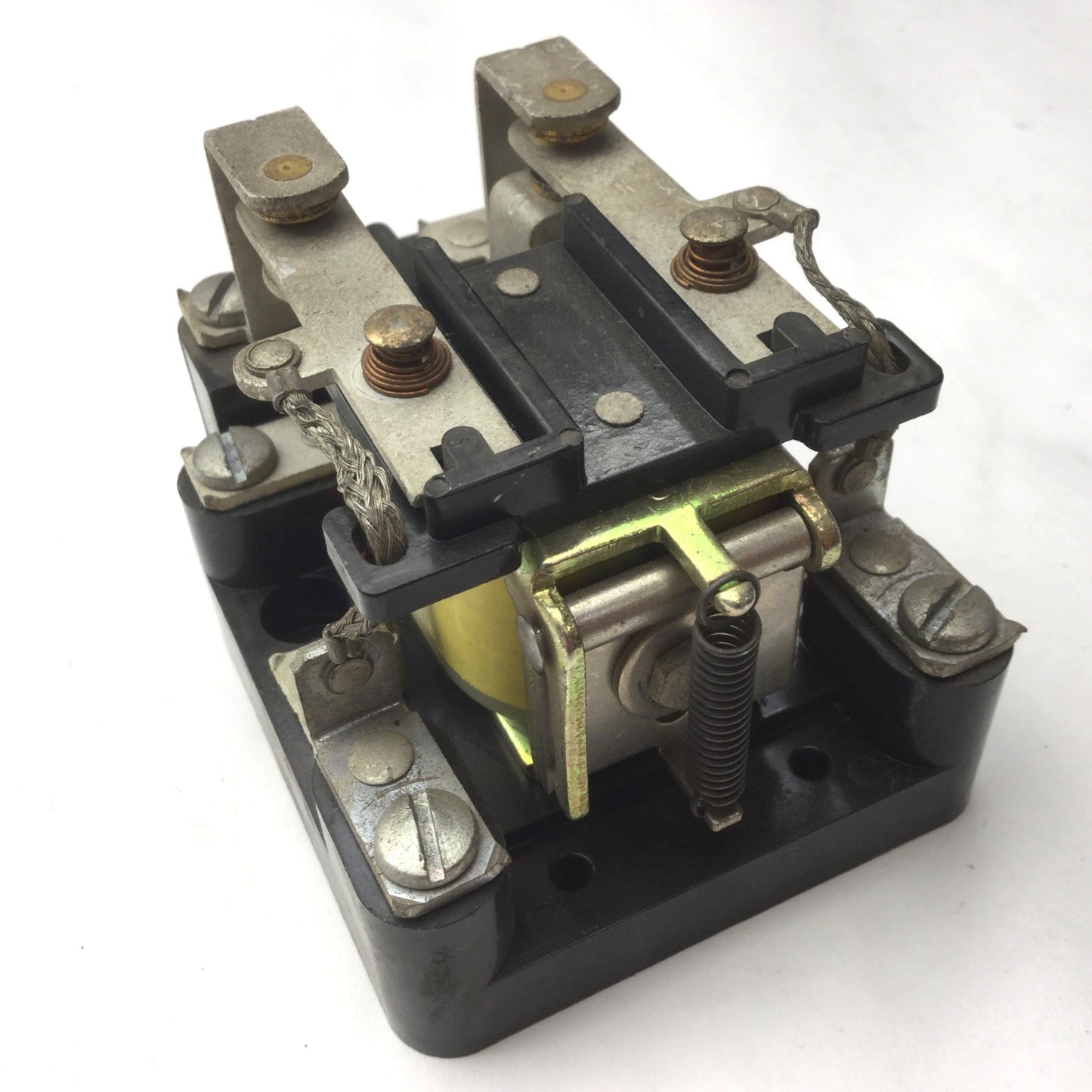 Used Dayton 5X848 8-Pin Surface Open Power Relay, Coil: 230VAC, 25A, 115/230VAC, 1PH