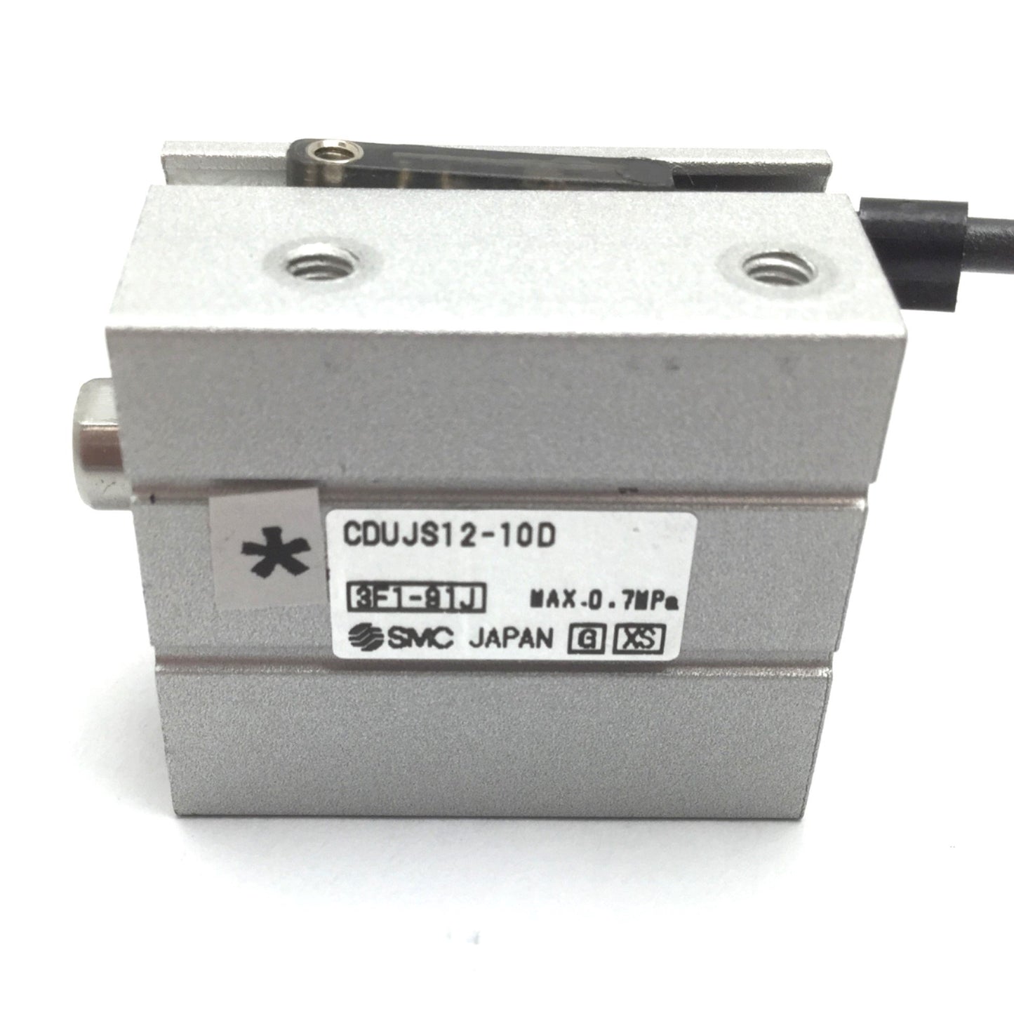 Used SMC CDUJS12-10D Free Mount Cylinder, Bore: 12mm, Stroke: 10mm, Axial, W/ Sensor