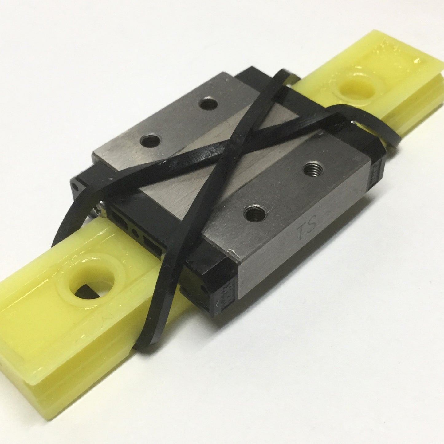 New – Open box NSK LAE09TRS Miniature Ball Bearing Linear Guide Carriage for 9mm Rail, 3000N