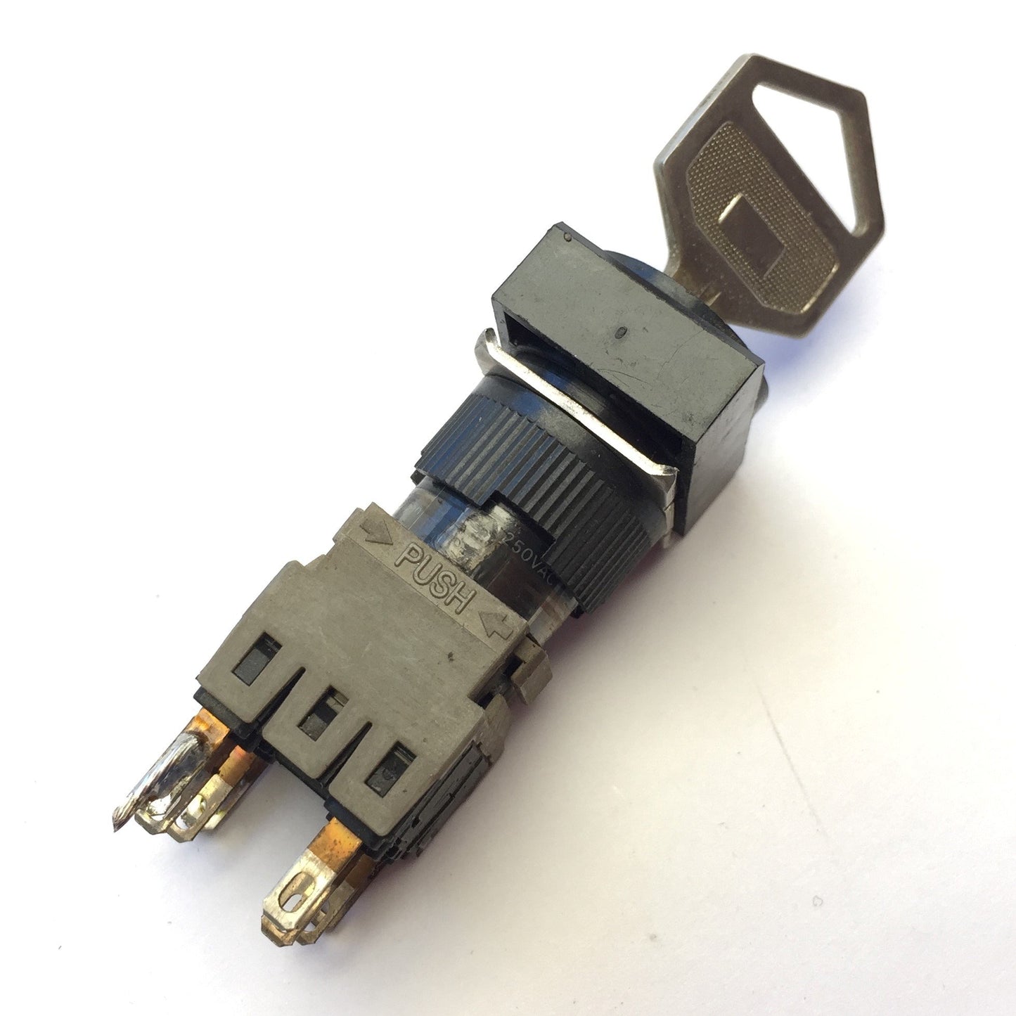 Used Alcoswitch 164J Maintained 2-Position Rotary Key Lock Selector Switch, 5A 250VAC