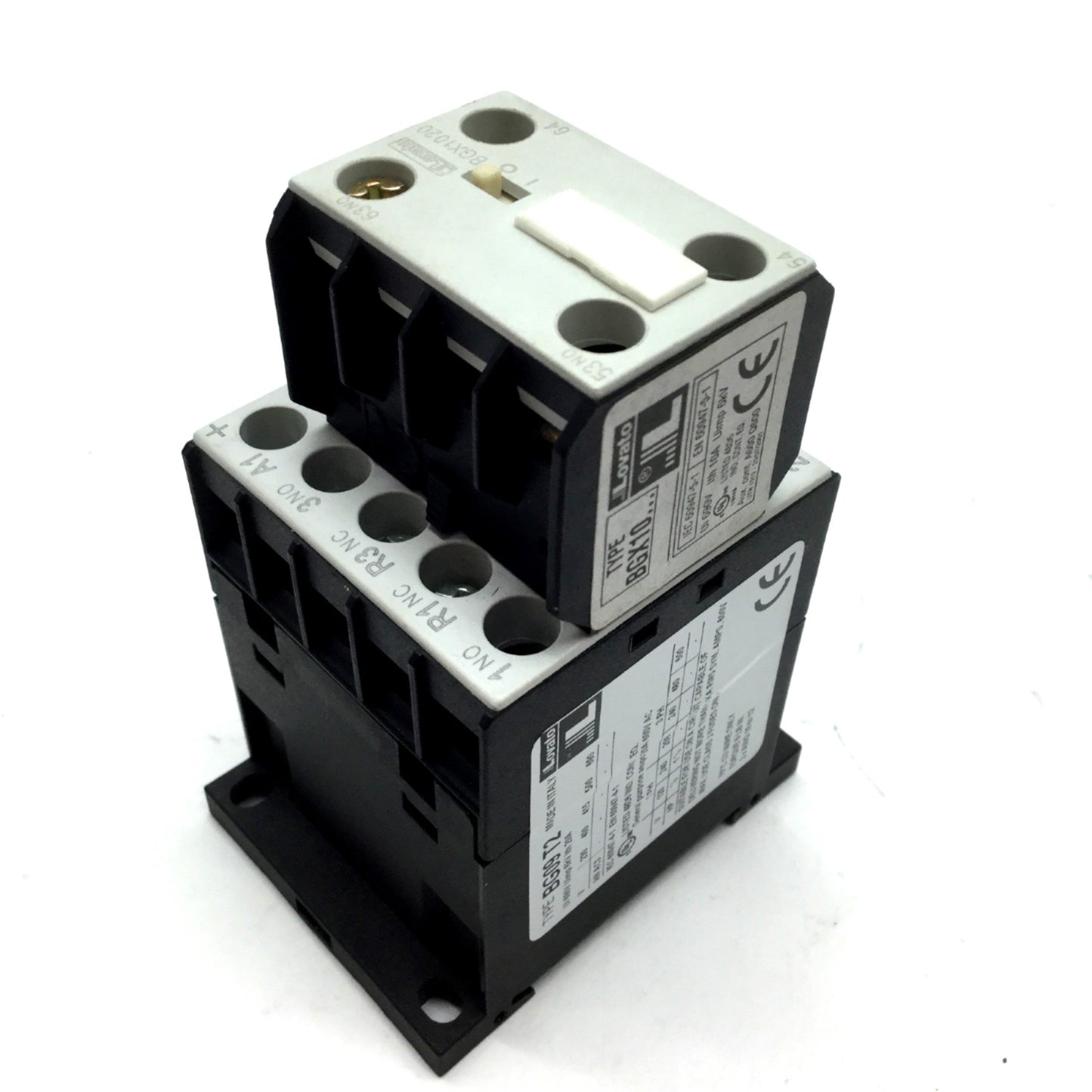 Used Lovato BG09T2D Contactor 4 Pole 240V 2NO 2NC Coil: 24VDC, BGX1020 Auxiliary 2 NO