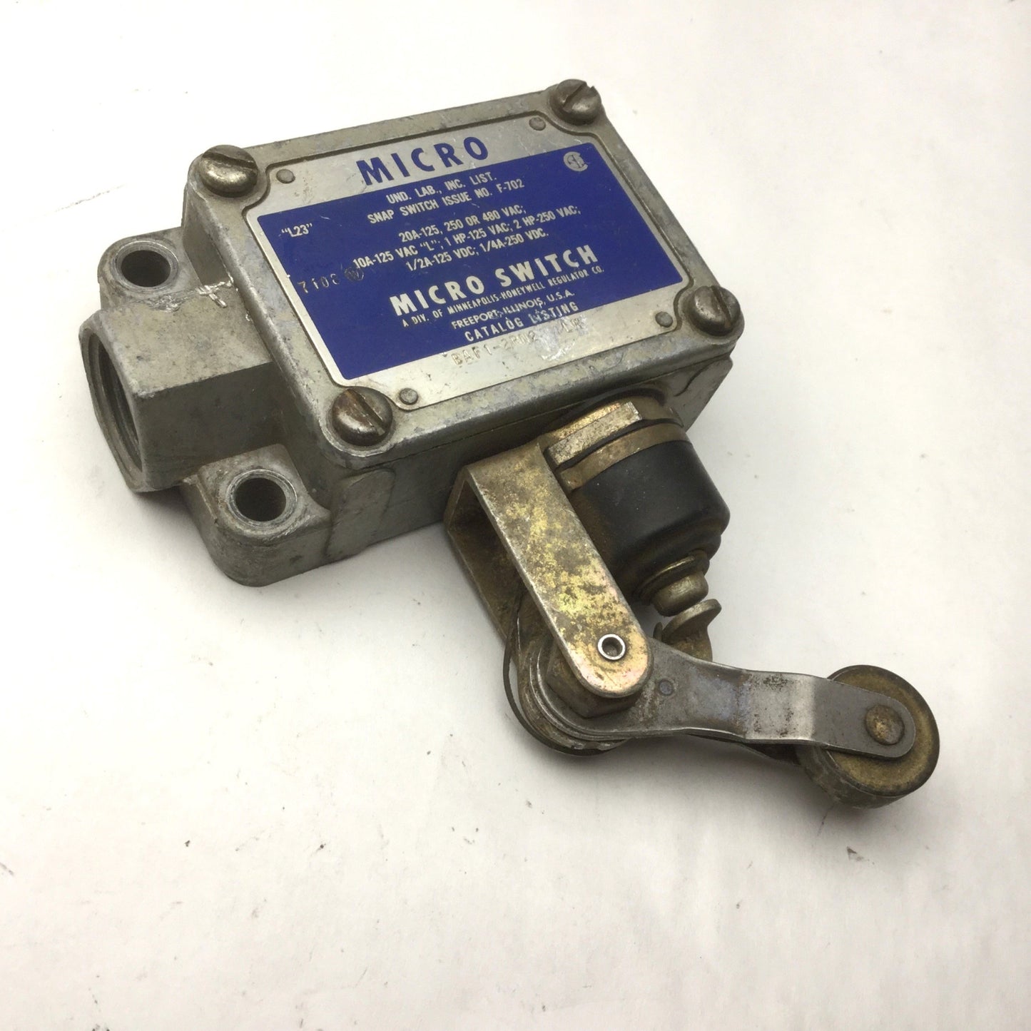 Used Micro Switch BAF1-2RN2 Adjustable Roller Limit Lever, SPDT, Side Plunger