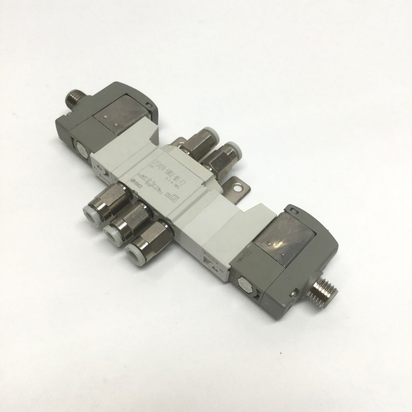 Used SMC SY3420-5WOZ-M5-F2 Double Solenoid Air Valve 5-Port, 3-Position, 24VDC Coil