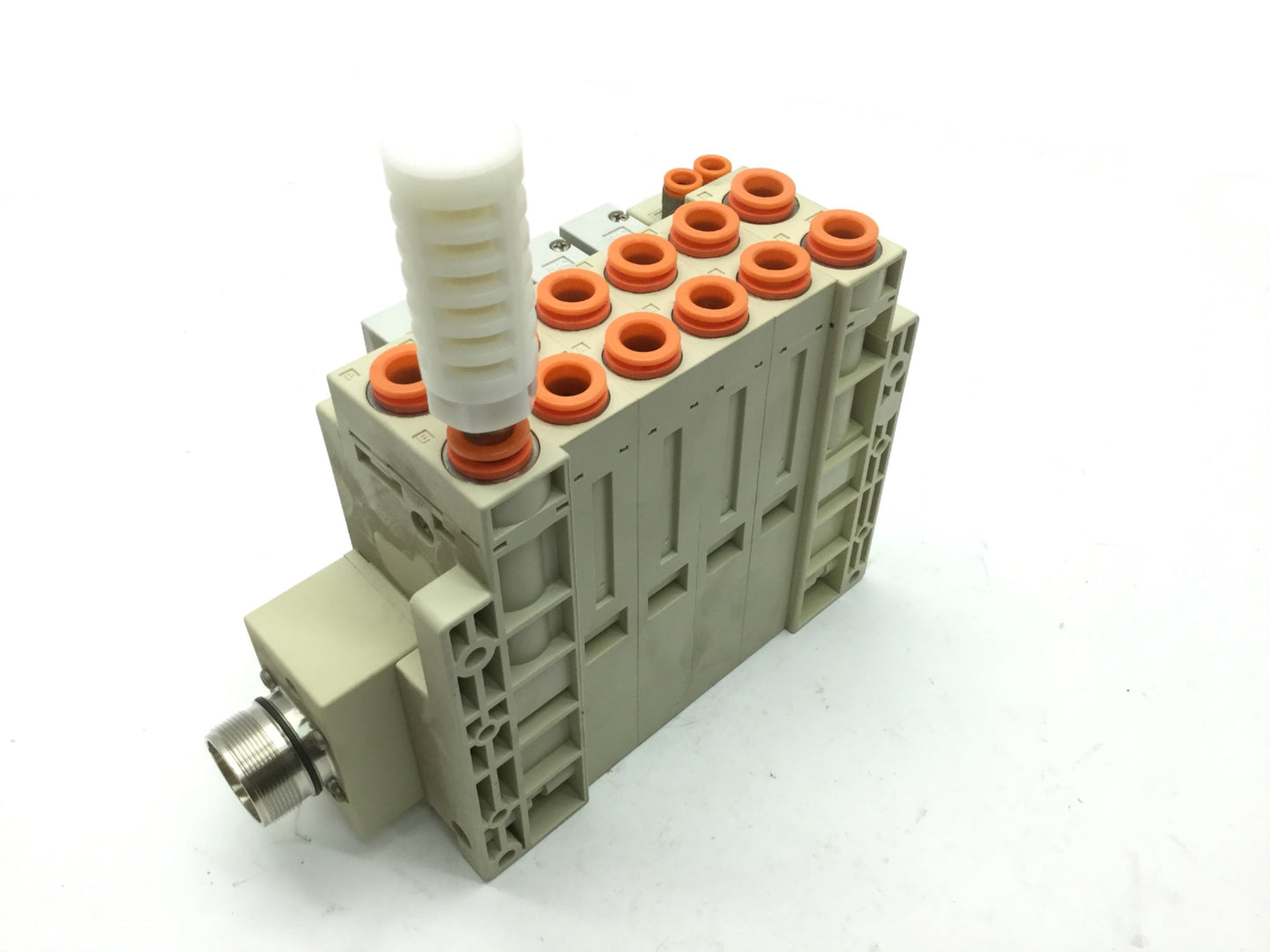 Used SMC (4x) SV3100R-5FU Solenoid Valves External Pilot, 0.25-0.7 MPa 2-Pos 5-Port