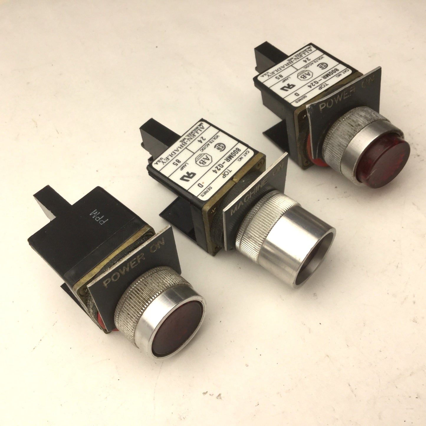Used Lot of 3 Allen Bradley 800MR-Q24 Lighted Pilot Lights, Red, 24VAC/DC