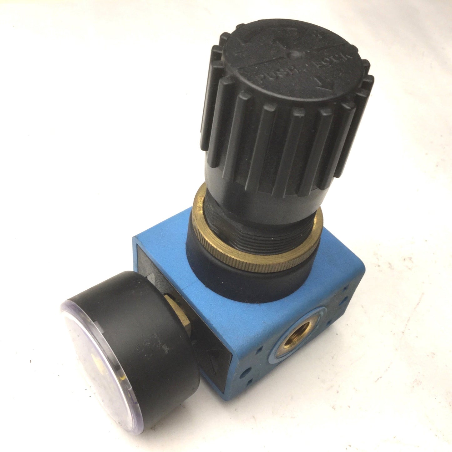 Used Festo PA6-GF-30 Pneumatic Regulator, Max : 200 PSI, 1/4" NPT, w/Gauge: 1-11bar