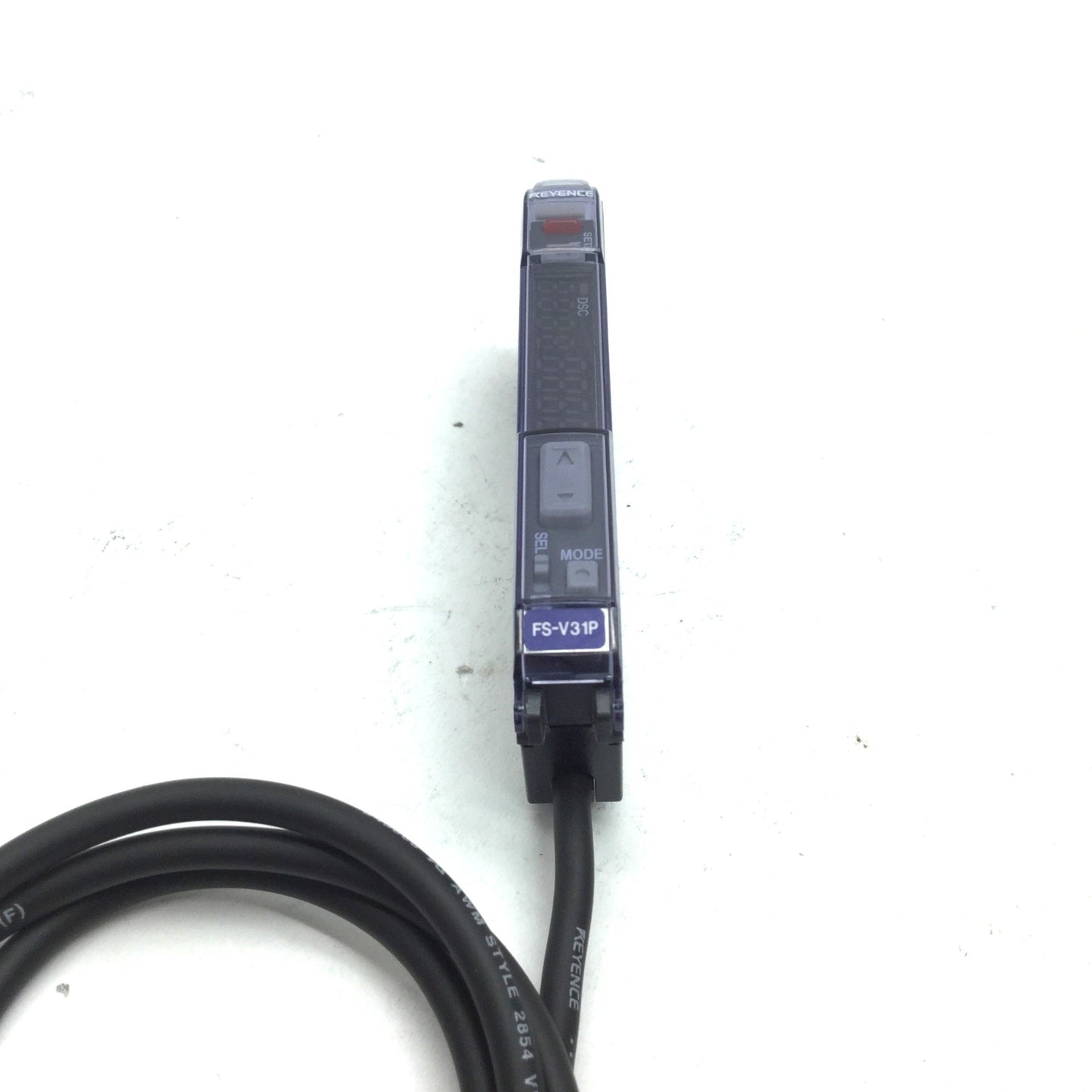 Used Keyence FS-V31P Fiber Optic Amplifier, PNP, 1 Output, 640nm, 12-24VDC, 28" Cable