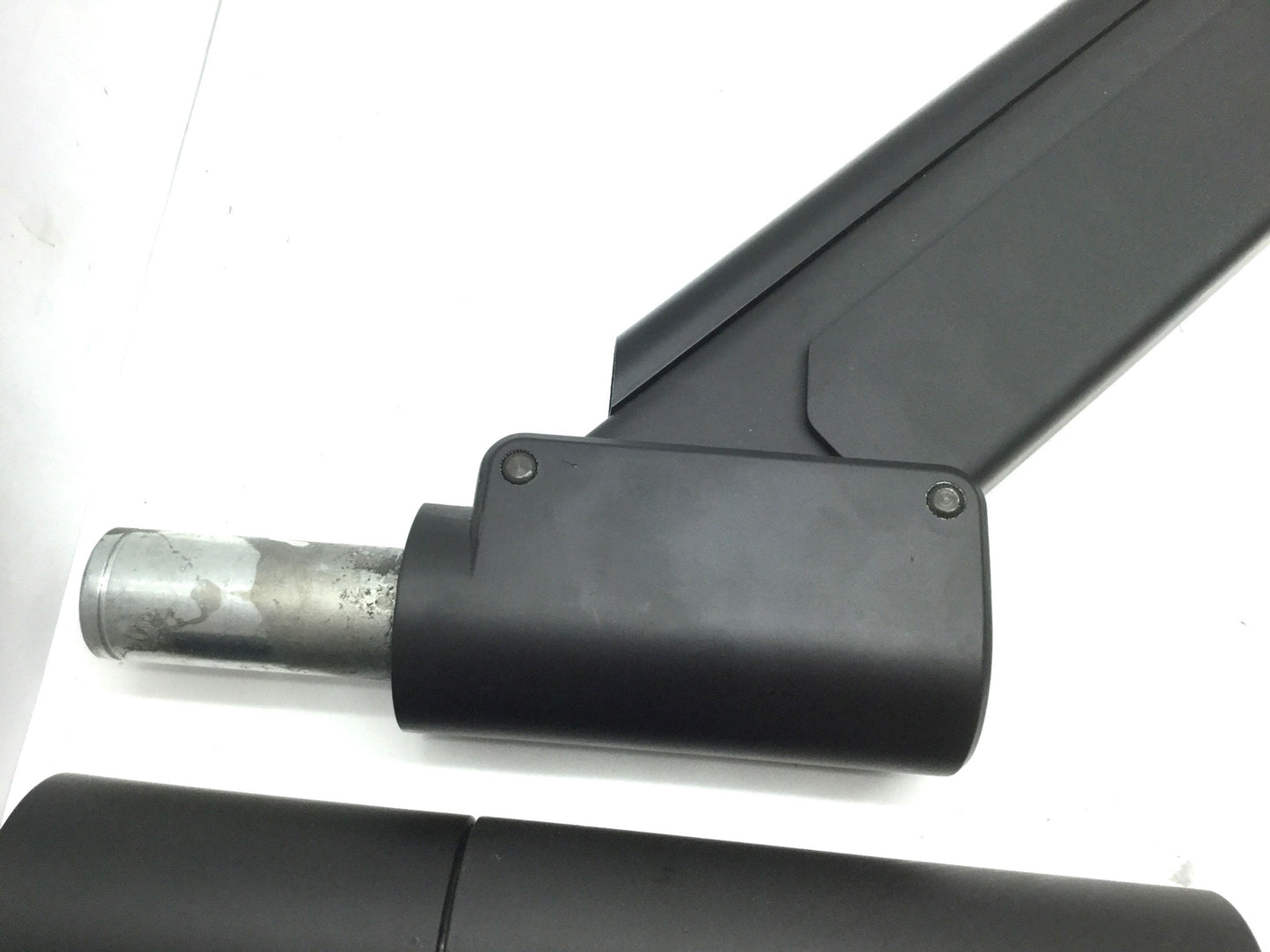Used Desk Mount Monitor Arm Mount VESA 100 & 75, Max Length: 24", Height: 27.25"