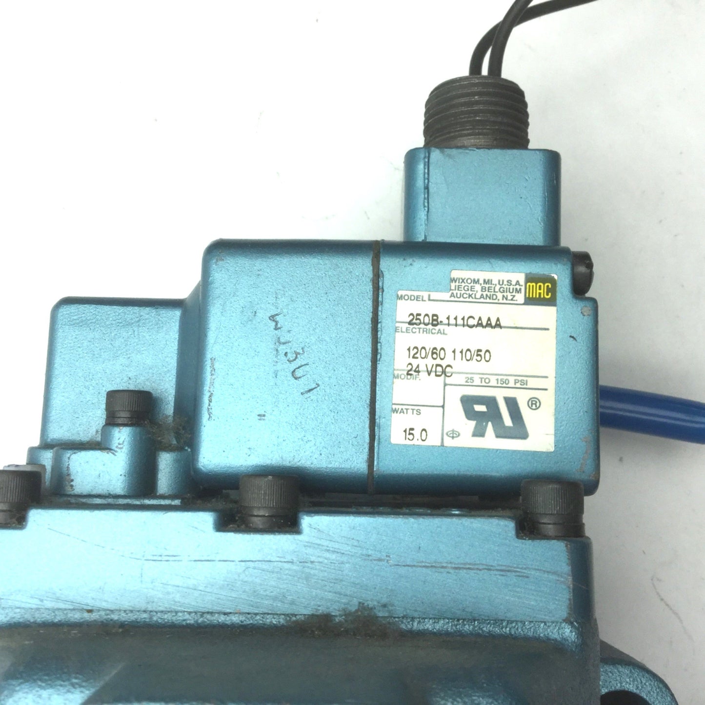 Used Mac 58C-31-111CA Valve Assembly, With 250B-111CAAA, 150 PSI Max, 3-Way Valve