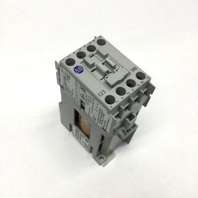 Used Allen Bradley 100-C23DJ300 Contactor Relay 30A, 4-Pole 3NO-1NC, 24VDC Coil