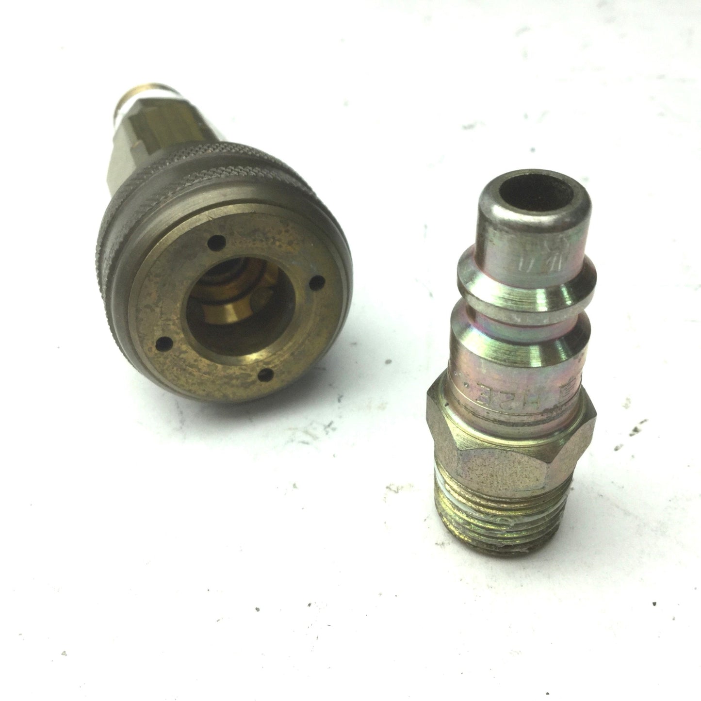 Used Parker Series 30 Quick Coupling Brass Socket & Plug 3/8"