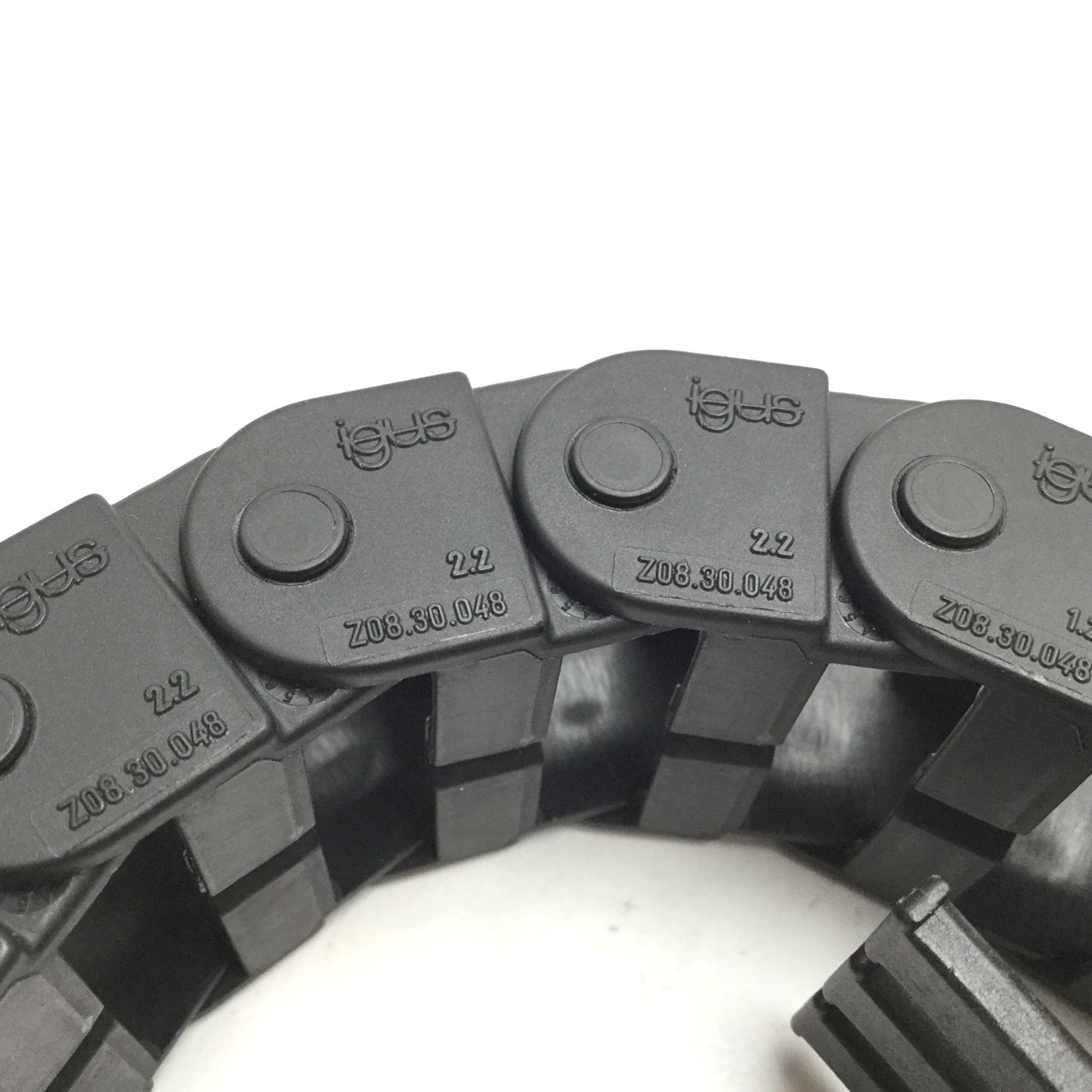 Used Igus Z08.30.048 Energy Chain, Length: 21", Inside Dimensions: 1.15" x 0.5"