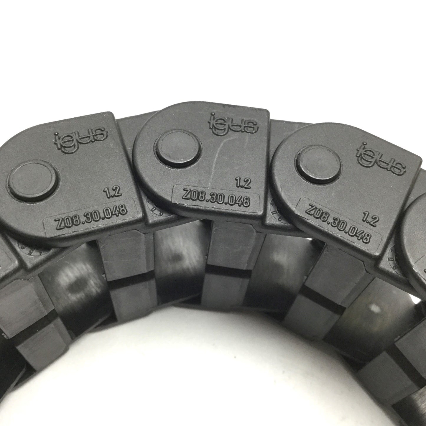 Used Igus Z08.30.048 Energy Chain, Length: 13", Inside Dimensions: 1.15" x 0.5"