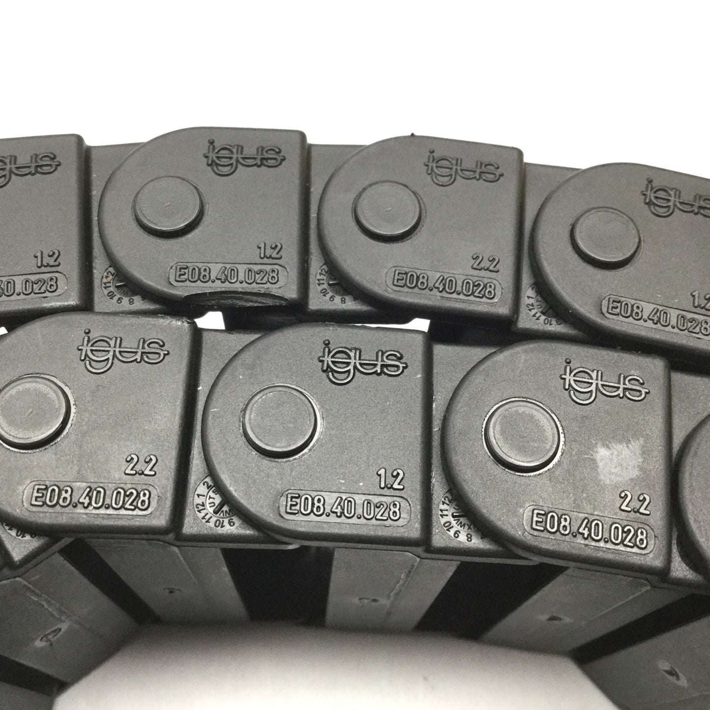 Used Igus E08.40.028 Energy Chain, Length: 28", Inside Dimensions: 1.58" x 0.55"