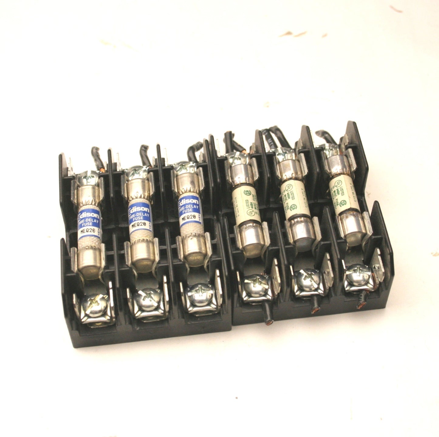 Used Lot of 2 Buss BM6033PQ Fuse Blocks, 30A, 600V, 3-Pole, Replaces M60030-3PQ
