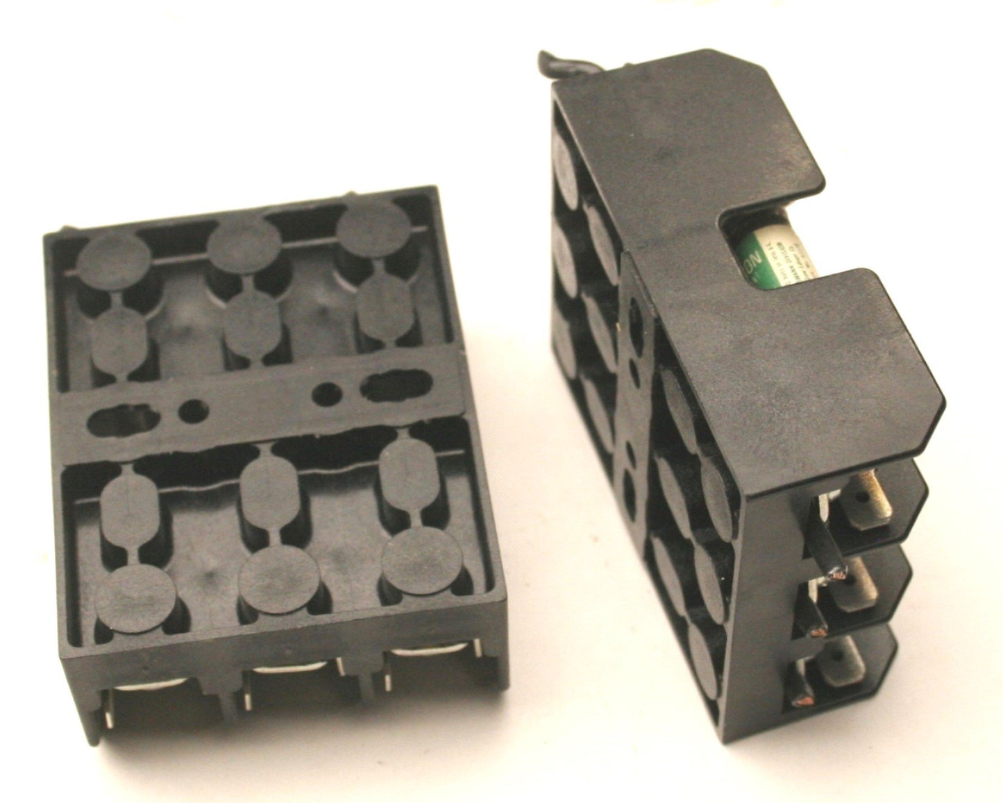 Used Lot of 2 Buss BM6033PQ Fuse Blocks, 30A, 600V, 3-Pole, Replaces M60030-3PQ