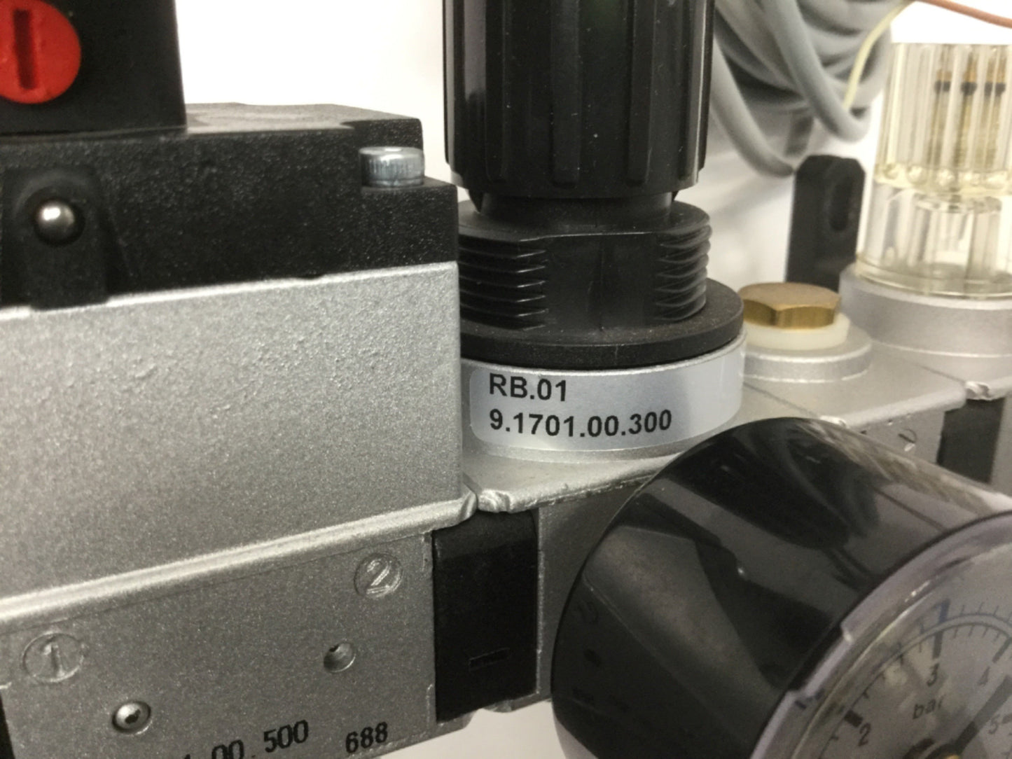 Used Knocks Multi-Fix Pneumatic Filter/Regulator, Lubricator, Control Valves, 24VDC